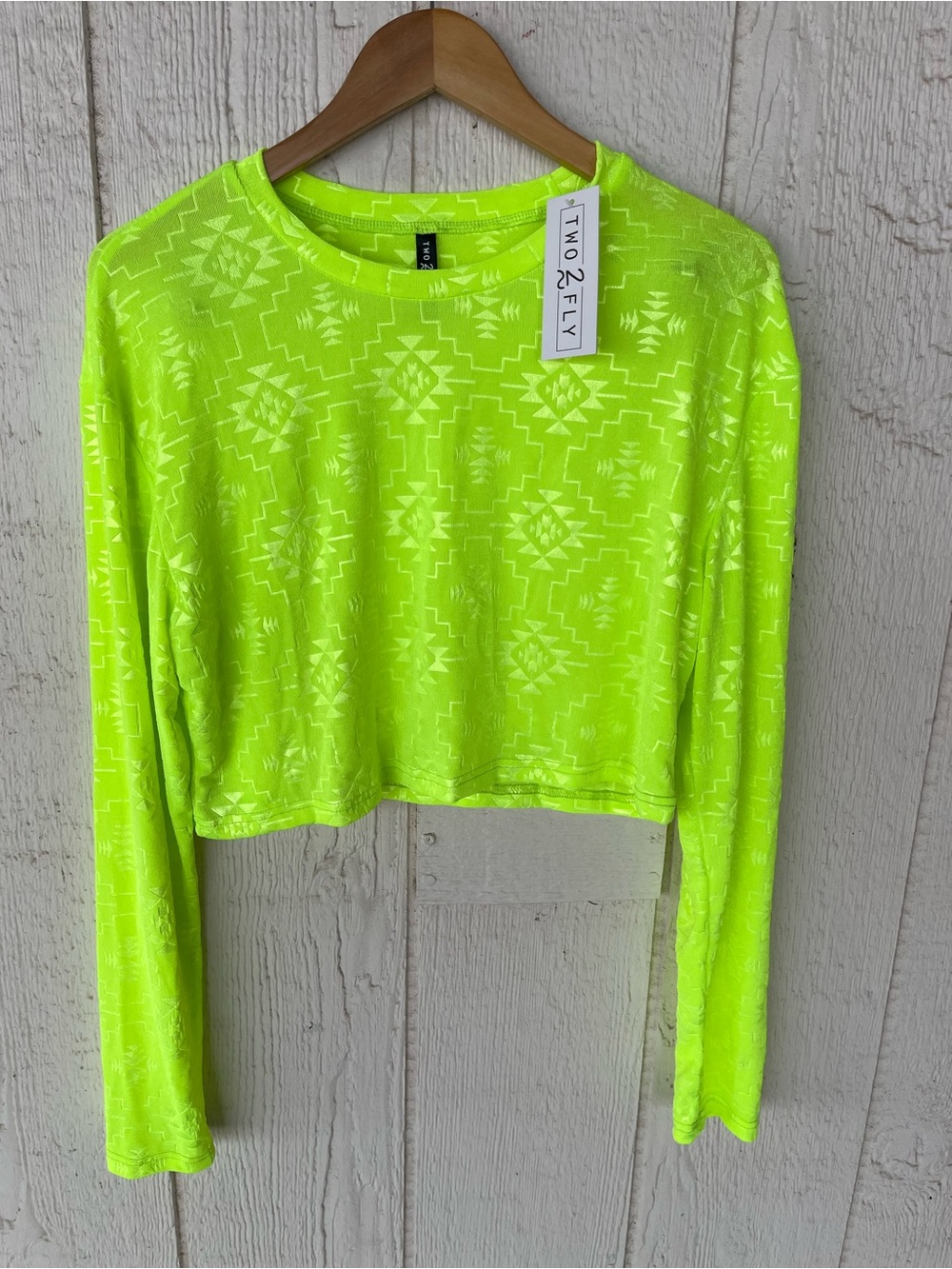 Two2Fly Neon Yellow-Green Long Sleeve Cropped Top Size L NWT